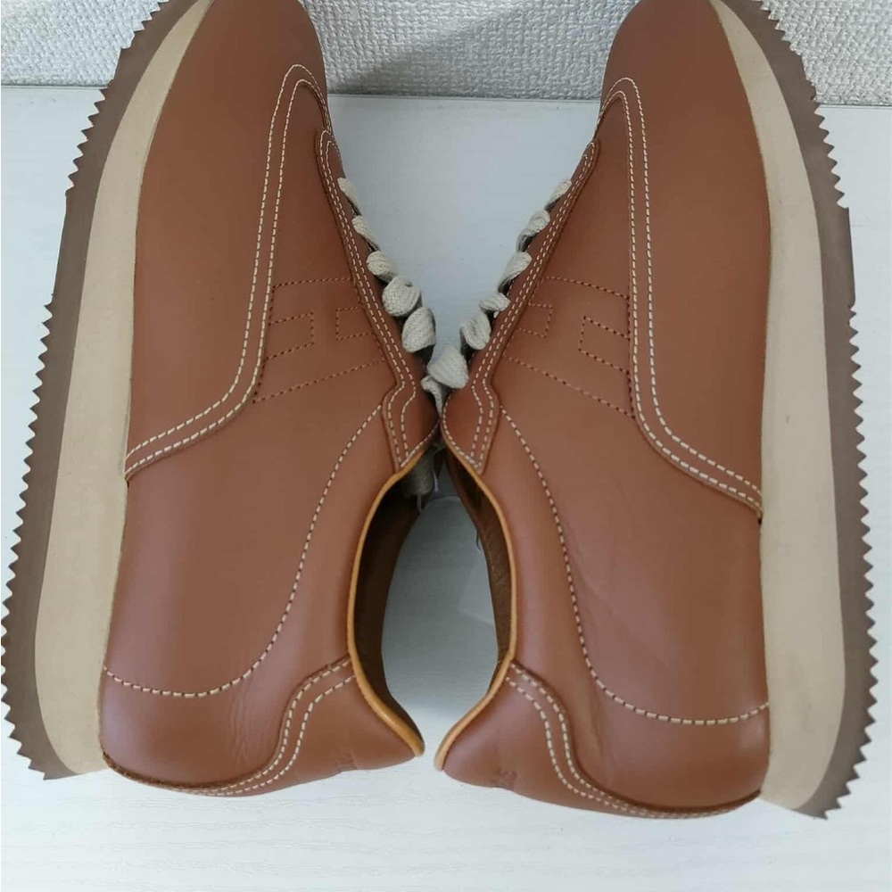 Hermes Unisex Sneakers - Picture 3 of 12